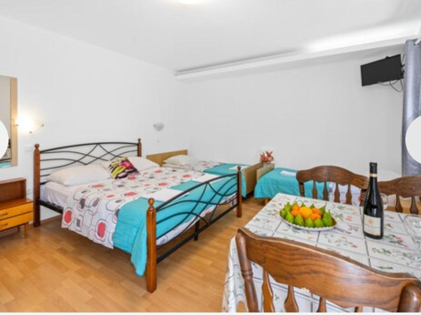 Kaja House Apartments Lozovac Exteriör bild