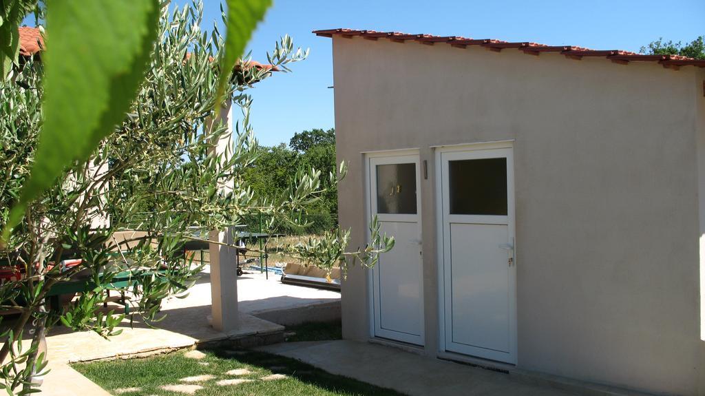 Kaja House Apartments Lozovac Exteriör bild